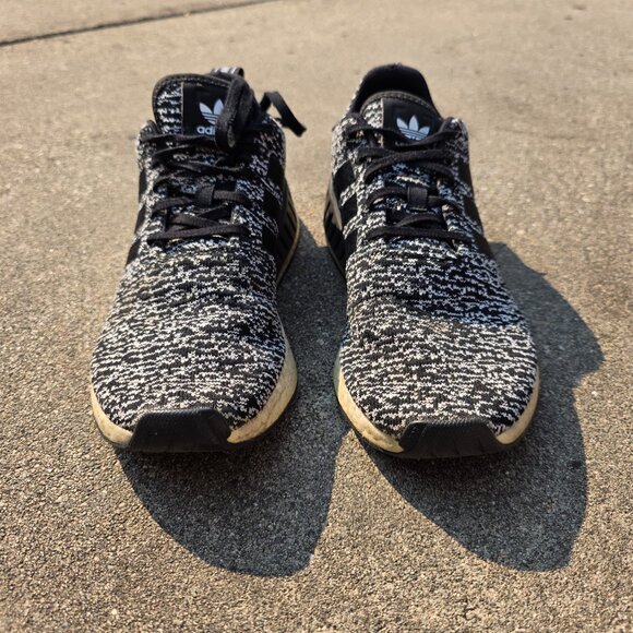 Adidas Men's US 9.5 NMD R2 Oreo - B22631 - Picture 6 of 8